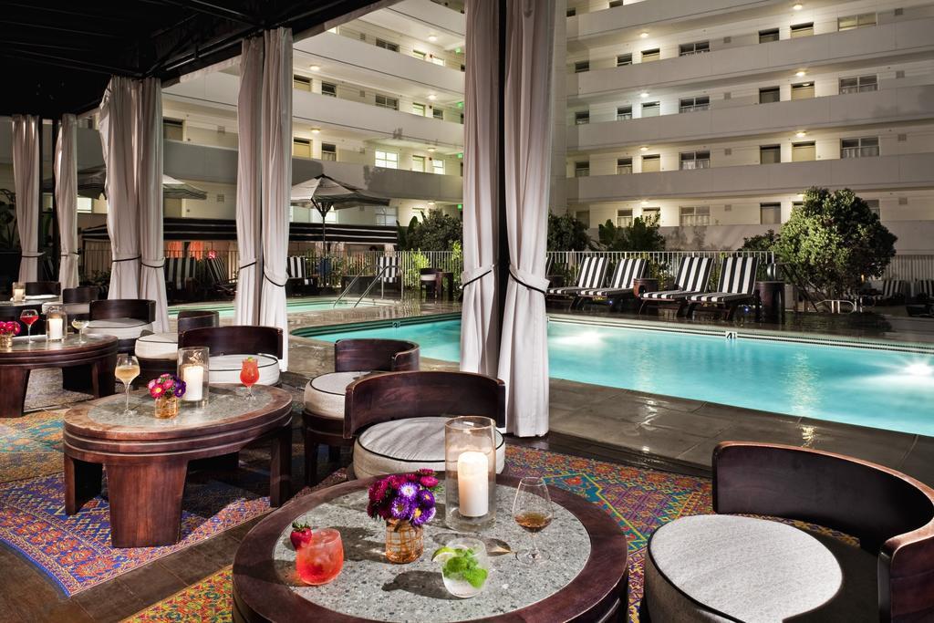 Hotel Shangri-La Santa Monica Exterior photo